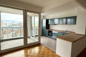 helle und freundliche Wohnung mit freiem Blick und TG-Stellplatz – Dovestr. 11, 10587 Charlottenburg, Berlin – Vorschaubild 3