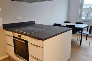 Studenten-WG, ganz oder einzelnes Zimmer anmieten - mit EBK und teilmöbliert! – Friedberger Straße 145, 86163 Hochzoll-Nord, Augsburg – Vorschaubild 2