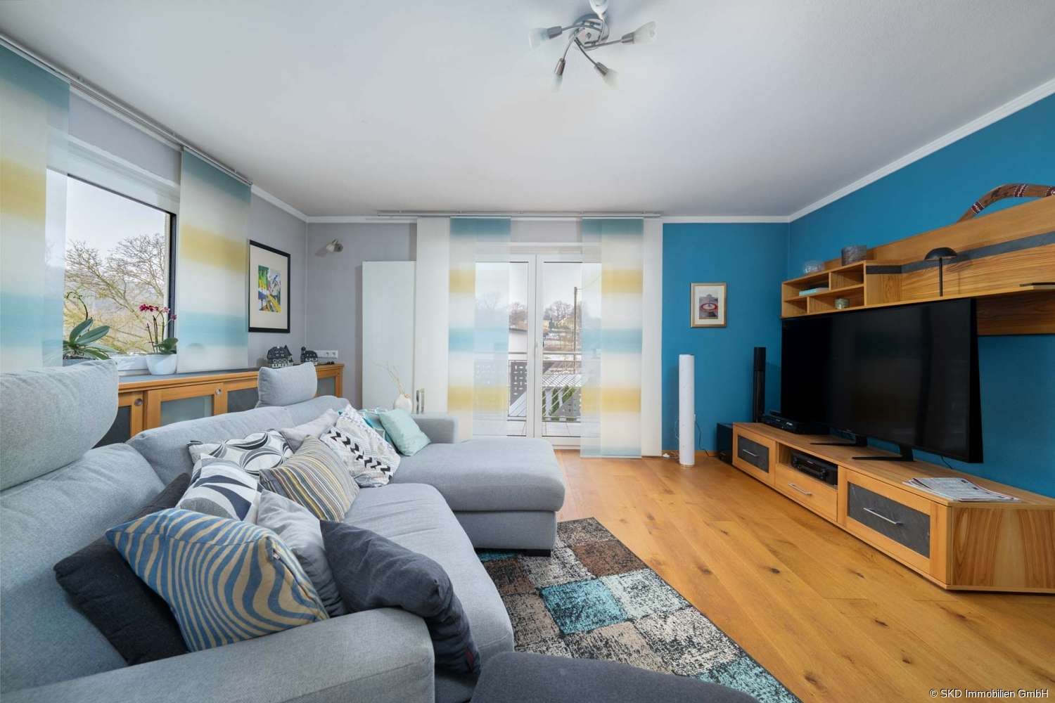 Immobilie in Schefflenz - Schefflenz: Ein Zuhause, zwei Wohnwelten – Modernes Zweifamilienhaus für Familie, Eltern & Kapitalan - Bild 8