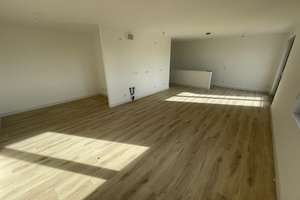 Lichtdurchflutete 4-Zimmer-Maisonettewohnung mit Balkon! – Nahestr. 4, 55118 Neustadt, Mainz – Vorschaubild 3