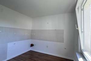Frisch renovierte 2,5 Raum-Wohnung in Oberhausen-Dümpten – Feldmannstr. 85, 46045 Dümpten, Oberhausen – Vorschaubild 5