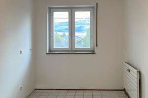Gut geschnittene 3-Zimmer-Wohnung im 2. OG mit schönem Balkon in sehr gepflegter grüner Wohnanlage – Herzog-Ferdinand-Straße 13, 85456 Wartenberg – Vorschaubild 29