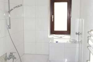 wunderschöne 2-Zi-Altbauwohnung in zentraler Lage - Kapitalanlage – Die vollständige Adresse der Immobilie erhältst du vom Anbieter., 65195 Westend / Bleichstraße, Wiesbaden – Vorschaubild 8