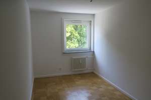 Alltagstaugliche 3-Zimmer-Wohnung mit Balkon in Obermenzing – Mooswiesenstraße 5, 81379 Obermenzing, München – Vorschaubild 15