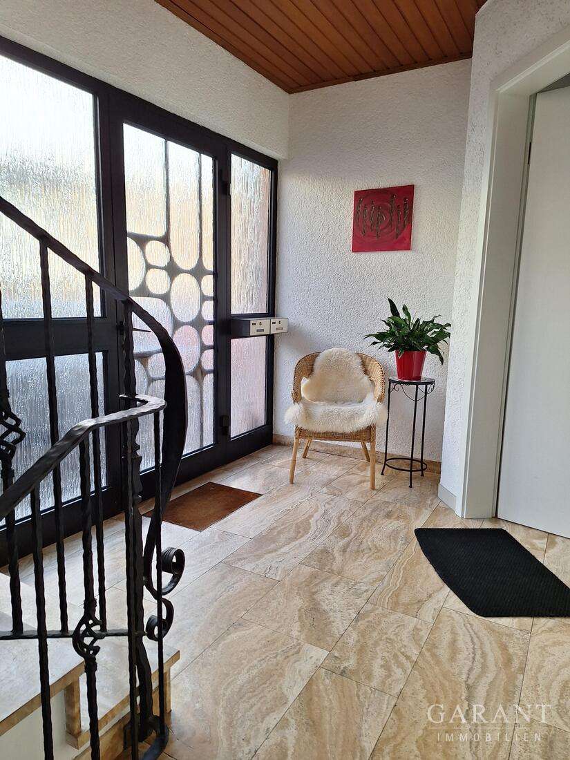 Immobilie in Rodalben - Großzügiges Mehrgenerationenhaus mit schönem Garten und Ausbaureserve im Speicher - Bild 7