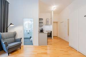 From 01.04 - Nice and modern studio in Prenzlauer Berg – Die vollständige Adresse der Immobilie erhältst du vom Anbieter., 10405 Prenzlauer Berg, Berlin – Vorschaubild 4