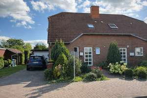 Gepflegte DHH mit 4 Zimmern + Keller in Zerbst/Anhalt – Schillerstrasse 10, 39261 Zerbst/Anhalt – Vorschaubild 1