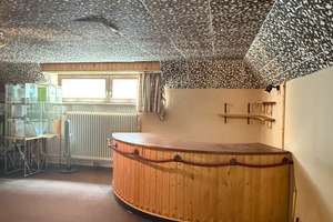Großzügiges Einfamilienhaus mit großem Garten zu vermieten – Die vollständige Adresse der Immobilie erhältst du vom Anbieter., 93326 Abensberg – Vorschaubild 23