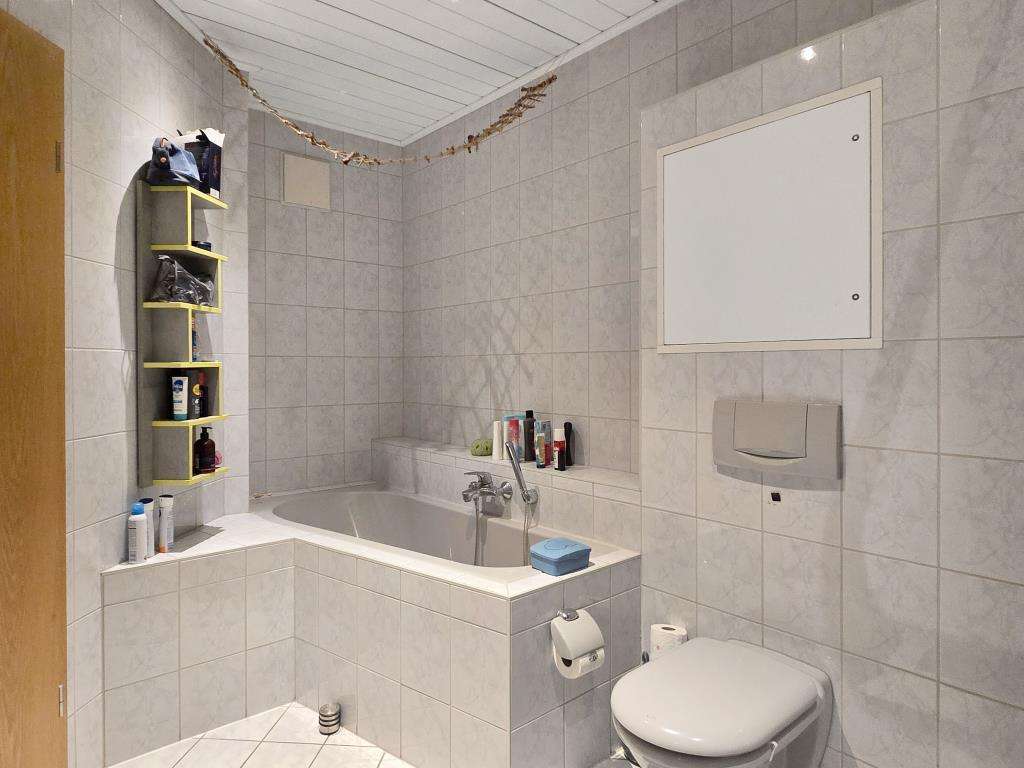 Immobilie in Bad Lobenstein - 2-Zimmer-Dachgeschoss in bester Lage von Bad Lobenstein! (A1706) - Bild 2