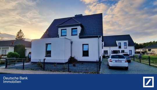 Bild von Kernsaniertes Einfamilienhaus
Kapitalanlage! 2 Generationenhaus!