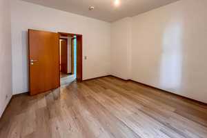 Renovierte Erdgeschosswohnung mit Balkon und neuer Einbauküche in Magdeburg-Sudenburg  – Heidestraße  18, 39112 Magdeburg – Vorschaubild 10