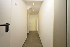 TOWNHOUSE - WERTIG - STILVOLL UND TOP SANIERT - IN RHEINNÄHE MIT 3 PARKPLÄTZEN FÜR DESIGNLIEBHABER – Die vollständige Adresse der Immobilie erhältst du vom Anbieter., 50999 Weiß, Köln – Vorschaubild 19