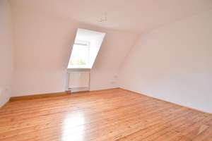 Klein, fein, mein: Bezugsfreie 2,5-Zimmer-ETW im oberen Frauenland – Die vollständige Adresse der Immobilie erhältst du vom Anbieter., 97074 Frauenland, Würzburg – Vorschaubild 3