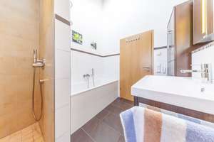 Alltagstaugliche 3-Zimmer-Wohnung mit Eckbalkon – Stettheimerstraße 7, 85049 Friedrichshofen-Hollerstauden, Ingolstadt – Vorschaubild 12