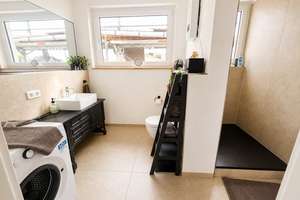 Hochwertig kernsanierte 3-Zi.-Wohnung 71 qm Eichenparkett, Südbalkon & Gartennutzung in ruhiger Lage – Die vollständige Adresse der Immobilie erhältst du vom Anbieter., 33102 Kernstadt, Paderborn – Vorschaubild 6