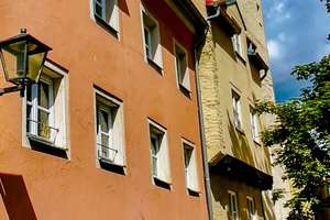 hochwertig möblierte Wohnung in einem Denkmal im Herzen der Altstadt