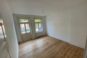 Stilvolle 3-Zimmer-Altbau-Wohnung mit eigenem Garten in Bahrenfeld, Hamburg – Bahrenfelder Chaussee 9, 22761 Bahrenfeld, Hamburg – Vorschaubild 8