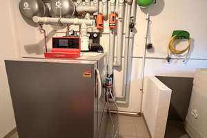 Großzügiges Mehrgenerationenhaus in traumhafter Feldrandlage zu verkaufen! – Herrnwaldstrasse 14, 64625 Bensheim – Vorschaubild 3