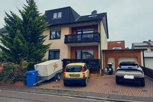 Großes Haus mit 3 Einheiten in gewachsener Lage von Diedenbergen – Die vollständige Adresse der Immobilie erhältst du vom Anbieter., 65719 Hofheim am Taunus – Vorschaubild 1