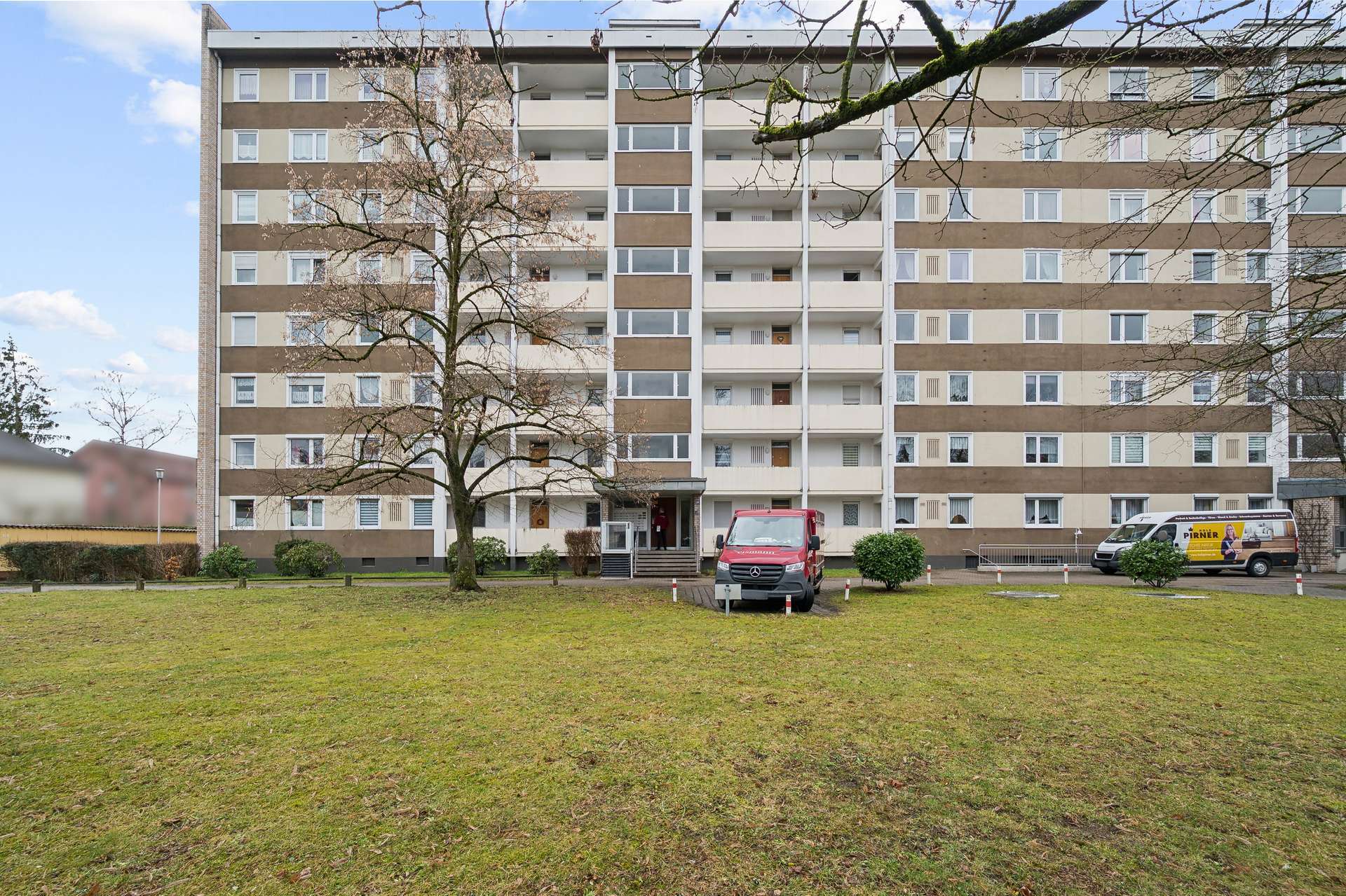 Renovierungsbedürftige 2-Zimmer-DG-Wohnung mit Balkon in Nürnberg-Gartenstadt!, Nürnberg – Bild 2