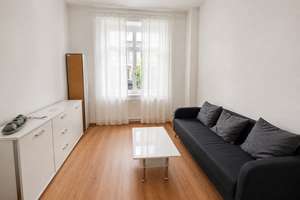 HTW Berlin in unmittelbarer Nähe | Vollmöblierte 2-Zimmer-Wohnung mit Terrasse – Slabystraße 3, 12459 Oberschöneweide, Berlin – Vorschaubild 2