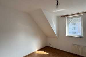 Doppelhaushälfte in Top-Lage: 4 Zimmer, Garten & Stellplatz in Bürgerfelde – Oldenburg (Oldenburg) – Vorschaubild 17