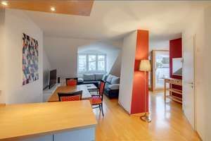 Möbliert: Gemütliche 3-Zimmer Wohnung mit Dachterrasse – Die vollständige Adresse der Immobilie erhältst du vom Anbieter., 80807 Milbertshofen, München – Vorschaubild 1