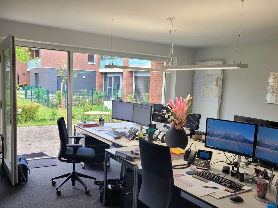Büro 1 - Wohnzimmer 1