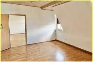 Zentral gelegene 4-Zimmer-Wohnung – ideal für Eigennutzer oder Kapitalanleger – Die vollständige Adresse der Immobilie erhältst du vom Anbieter., 90478 Ludwigsfeld, Nürnberg – Vorschaubild 3