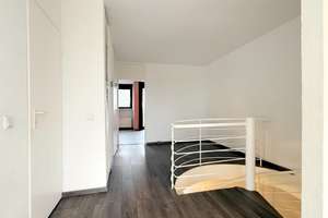 GUT GESCHNITTENE MAISONETTEWOHNUNG MIT DREI BALKONEN IN KR-FISCHELN ZU VERKAUFEN! – Die vollständige Adresse der Immobilie erhältst du vom Anbieter., 47807 Fischeln, Krefeld – Vorschaubild 6