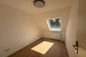 MODERN SANIERTE 3-ZIMMER-WOHNUNG - IHR NEUER ERSTBEZUG! – Leipzigerstr. 3, 41472 Holzheim, Neuss – Vorschaubild 7