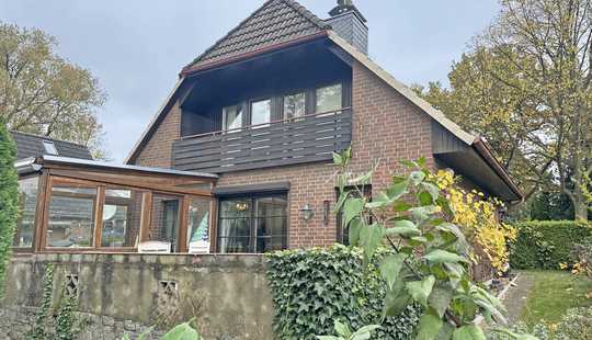 Bild von Einfamilienhaus mit Vollkeller & Garage