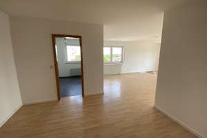  Sonnige, frisch renovierte 3,5-Zimmer-Wohnung mit Balkon und Tiefgarage in Oberndorf-Hochmössingen – Ignaz-Rohr-Straße 34, 78727 Oberndorf am Neckar – Vorschaubild 15