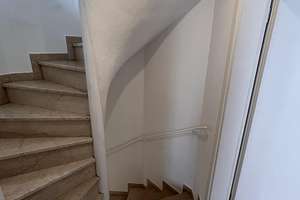 Eigenheim-Glück in Pasing: Quatrohaus mit eigenem Garten (137 m²) viel Privatsphäre provisionsfrei – Die vollständige Adresse der Immobilie erhältst du vom Anbieter., 81245 Obermenzing, München – Vorschaubild 9