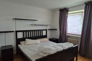 Real Schwabing, 2,5 Rooms, in Leopoldstr central but quiet, ready to move. all inclusive (Strom) – Leopoldstraße 109, 80802 Münchner Freiheit, München – Vorschaubild 4