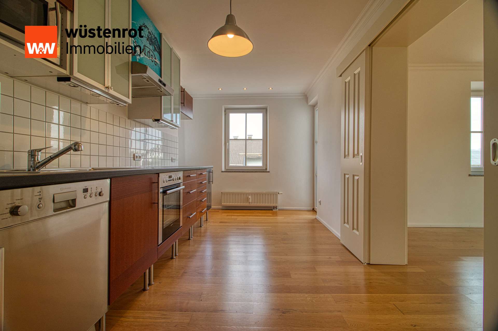 Immobilie in Stephanskirchen - Alles neu! Modernisierte 3-Zi.-EG-Wohnung in bevorzugter Wohnlage! - Bild 3