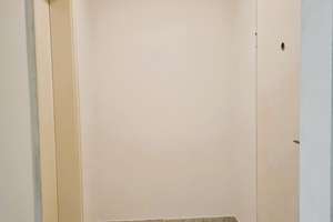 München-Fürstenried: Vermietetes 1 Zi.-Apartment in fußläufiger Entfernung zur U-Bahnstation (U3). – Königswieser Str. 1, 81475 Fürstenried-West, München – Vorschaubild 3