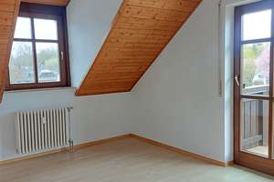 Schöne Dachgeschosswohnung mit Balkon, Kellerabteil und Stellplatz in begehrter Lage - Lengfeld  – Die vollständige Adresse der Immobilie erhältst du vom Anbieter., 97076 Lengfeld, Würzburg – Vorschaubild 12