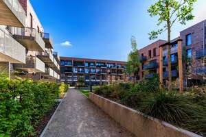 NEUES KAFFEEQUARTIER - helle 3 Zimmer - Wohnung mit Balkon – Johann-Jacobs-Straße 28, 28217 Überseestadt, Bremen – Vorschaubild 2