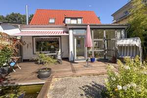 Umfangreich modernisiertes Einfamilienhaus mit Wintergarten und idyllischem Garten, Doppelcarport – 22549 Lurup, Hamburg – Vorschaubild 2