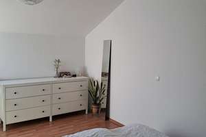 Traumhafte 2-Zi Dachgeschosswohnung mit Loggia im Grünen, freigestellt – 55128 Bretzenheim, Mainz – Vorschaubild 9