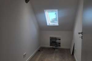 **Erstbezug nach Dachgeschossausbau – Moderne 62 m² mit Loggia** – Boettgerstr. 21, 45147 Holsterhausen, Essen – Vorschaubild 6