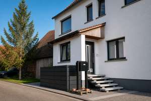 Über 375 m² Platz: Kernsaniertes Haus ab 1.900 € kalt – Equarhofen 68, 97215 Simmershofen – Vorschaubild 4