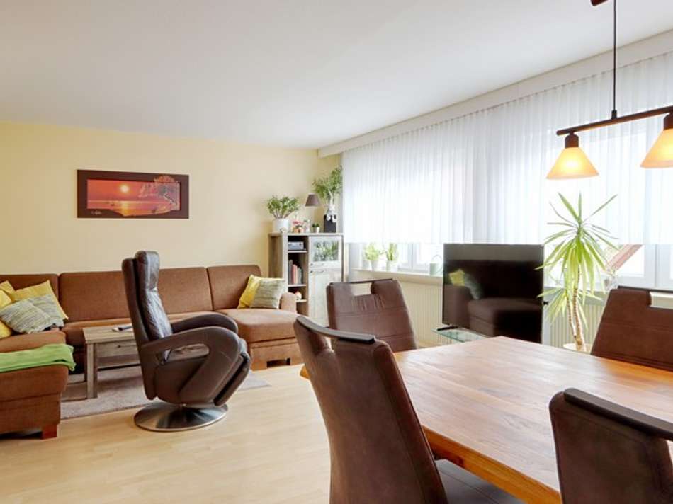 II EG Wohnzimmer (a)