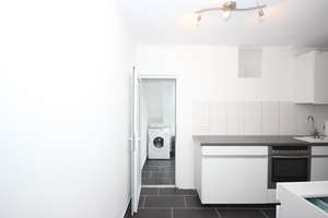 Kapitalanlage 5ZW + Stellplatz, 8,5% Bruttorendite, Ausbaupotential Bühnengeschoss – 70176 Rosenberg, Stuttgart – Vorschaubild 3