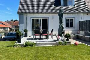 Moderne Doppelhaushälfte mit viel Platz und Wohlfühlcharakter – Sudetenlandweg 10, 84072 Au in der Hallertau – Vorschaubild 3