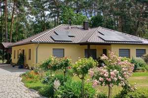 Schnelles Bauen*Bplangrundstück* Baumhaus, Carport sind im Preis!!