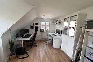 Modernisierte 3 Zimmer DG.- Wohnung in zentraler und ruhiger Wohnlage von Fellbach – Die vollständige Adresse der Immobilie erhältst du vom Anbieter., 70734 Fellbach – Vorschaubild 11