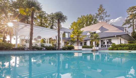 Bild von Exquisites Anwesen in der Wedemark: Villa mit großzügigem Grundstück und hochwertiger Ausstattung