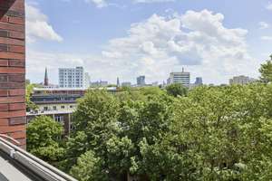 Mit Ausblick auf Hamburgs Wahrzeichen – Holstenstraße 75, 22767 Altona-Altstadt, Hamburg – Vorschaubild 1